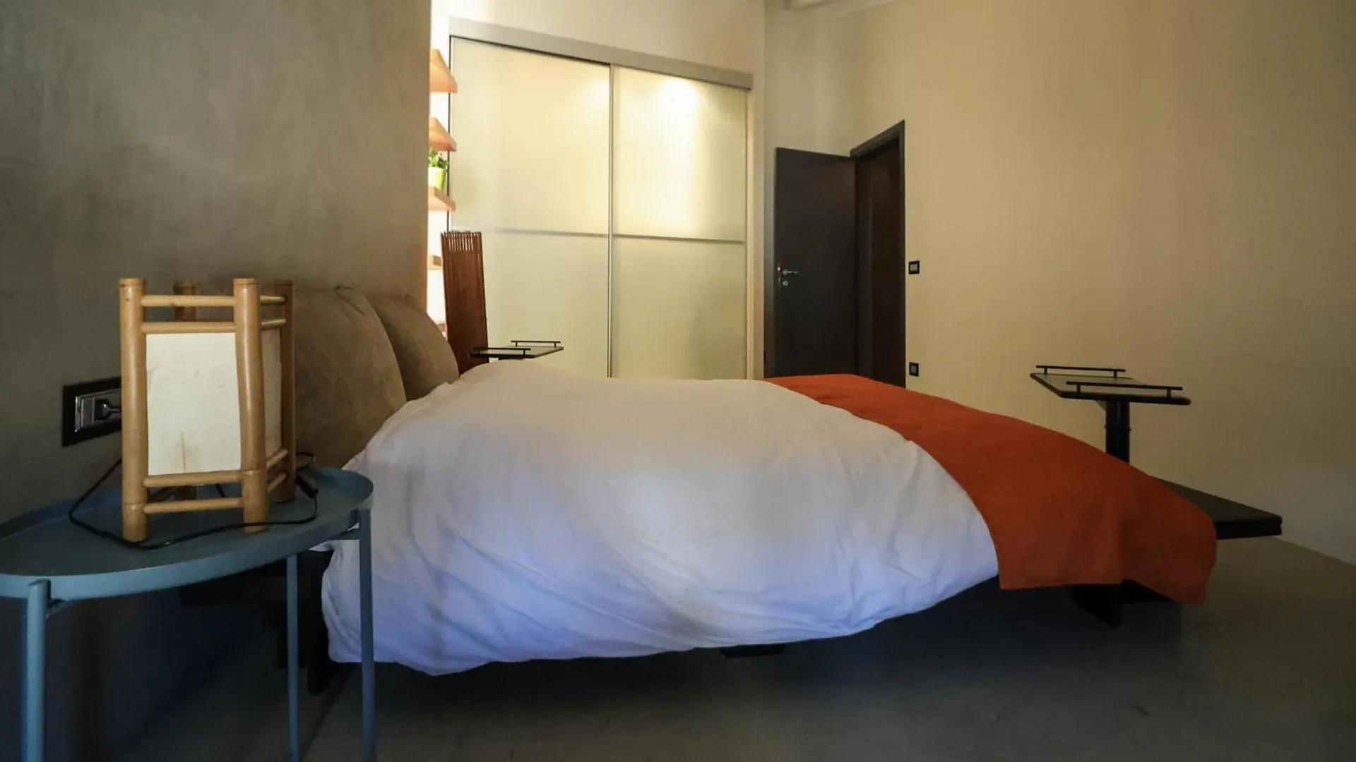 Apartment Ferienwohnung La Terrazza Sui Tetti Desenzano del Garda